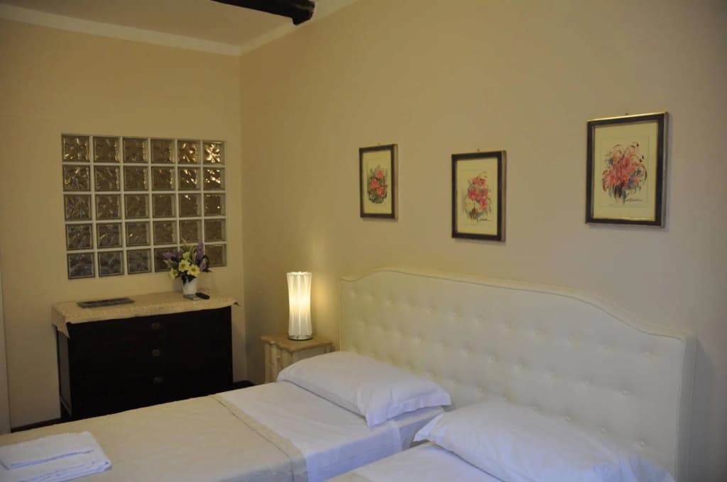 Four Rivers Suites in Rome - photo 3