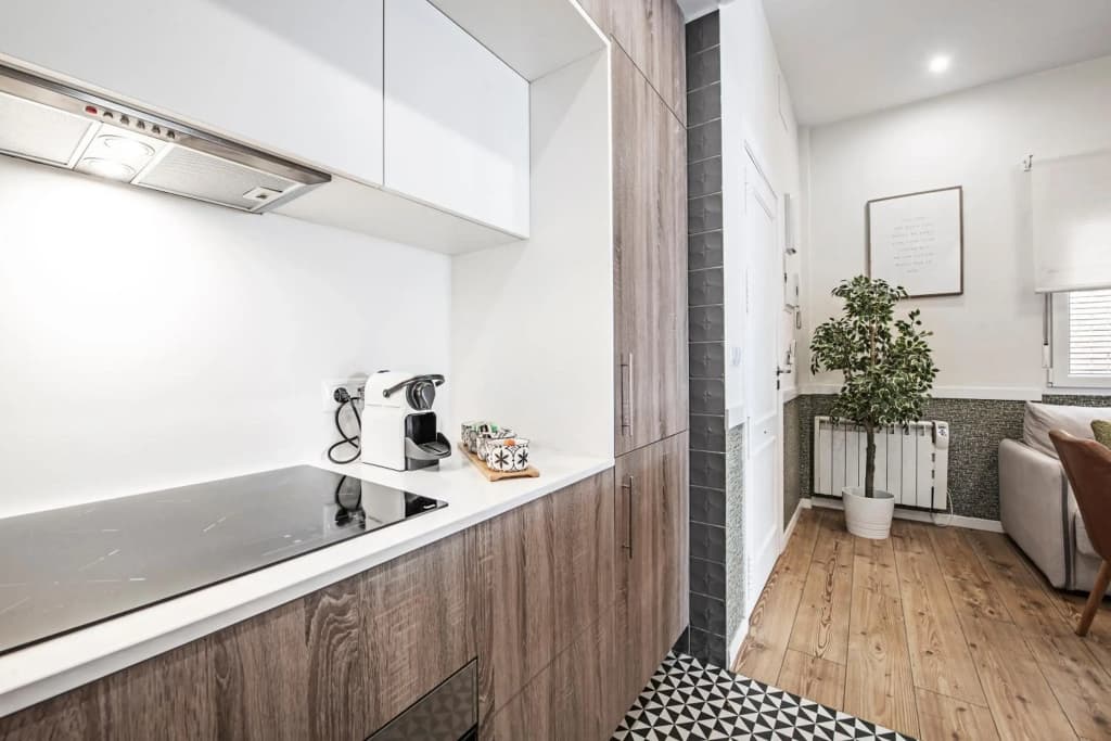 Stunning & Bright 2BD 2BTH – CITY CENTER -GRAN VIA - photo 28
