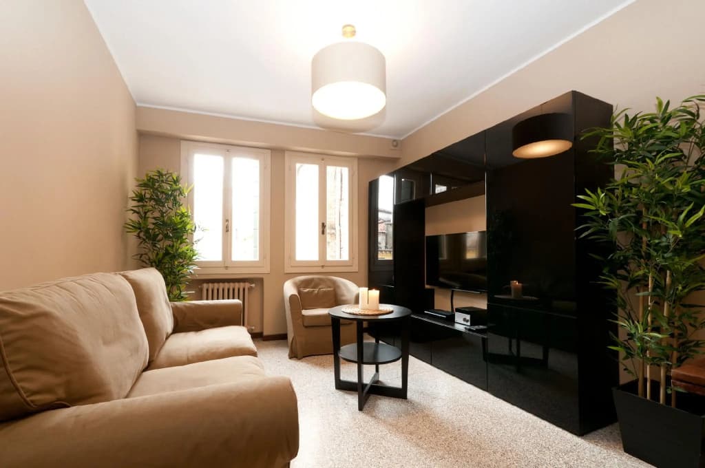 Centrale Venice Apartments - photo 2