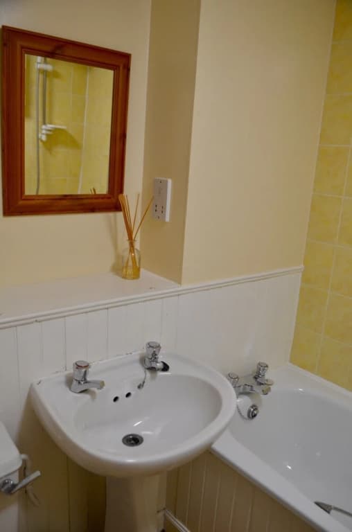 1 Bedroom Flat In Edinburgh - photo 10