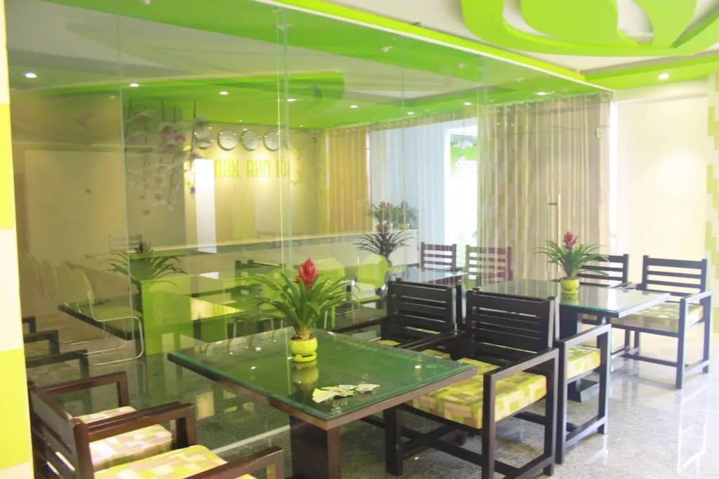Ngoi Nha Xanh - photo 12
