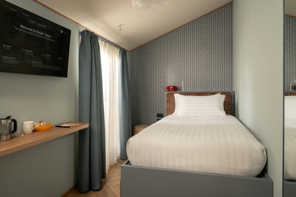 Cloud 7 Roma Hotel - photo 4