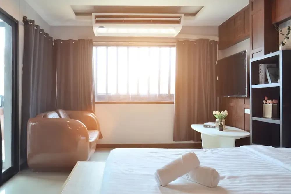 Deco Lux Hotel - photo 5