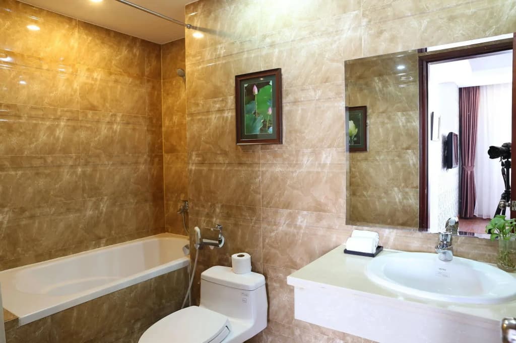 First Eden Hotel - photo 9