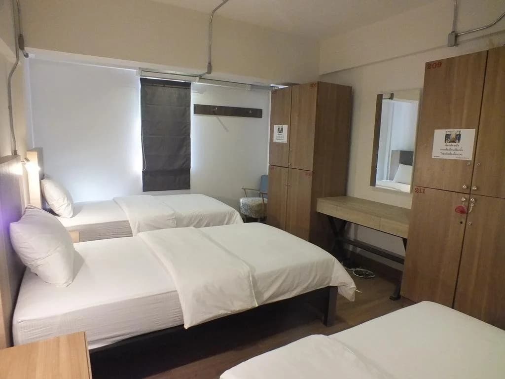 09 Hostel - photo 16