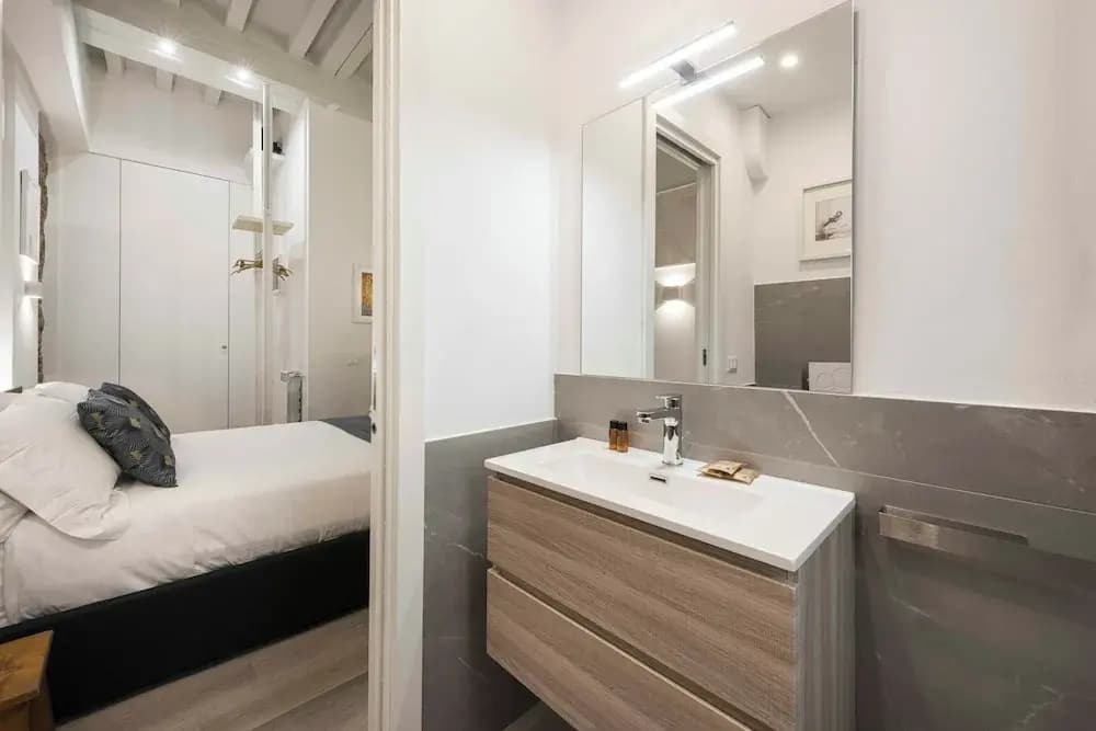 Deluxe Pitti Suites by MMega - photo 8