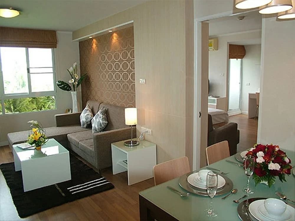 Lumpini Residence Sathorn - photo 3