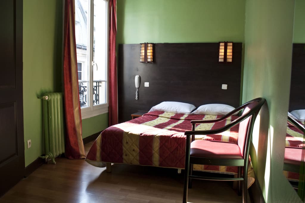 Hotel Cambrai - photo 5