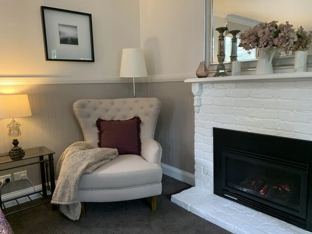 Clarendon Cottages - photo 1