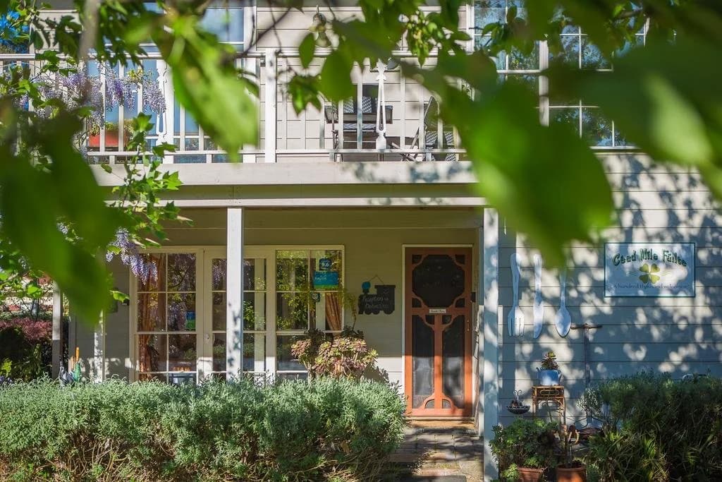 The Heart of Emerald Bed & Breakfast - photo 38