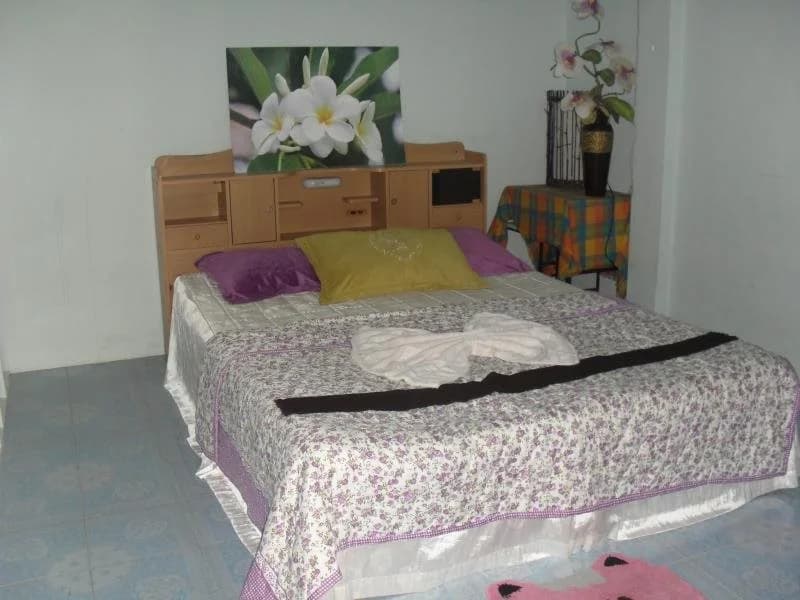 Area 51 Guesthouse - photo 5