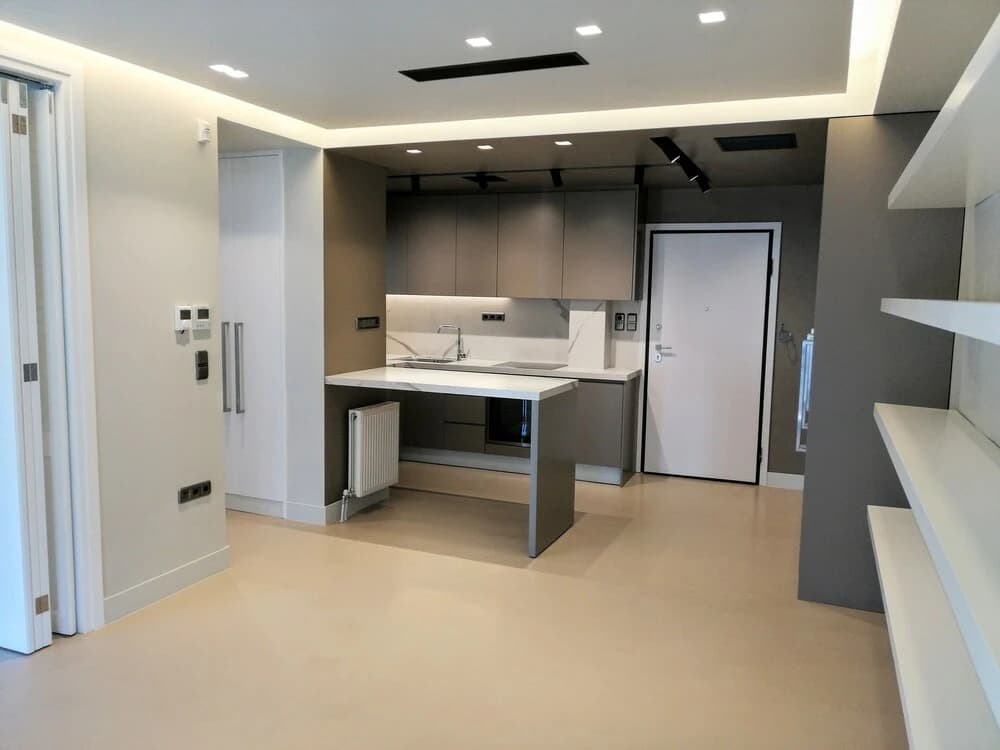 Luxurious Minimal Apartment in Acropolis - photo 2