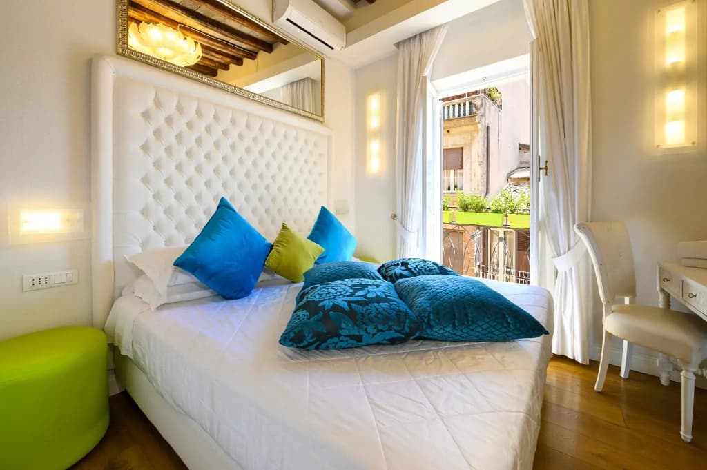 Domus Spagna Frattina Prestige Suite - photo 6