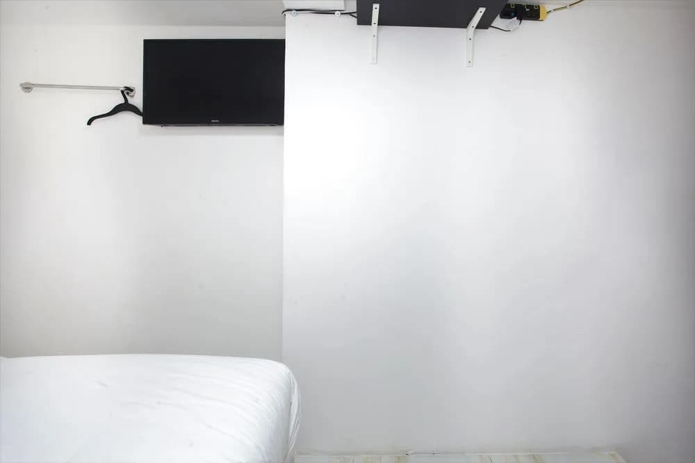 Everest Hotel by OYO Rooms - photo 2