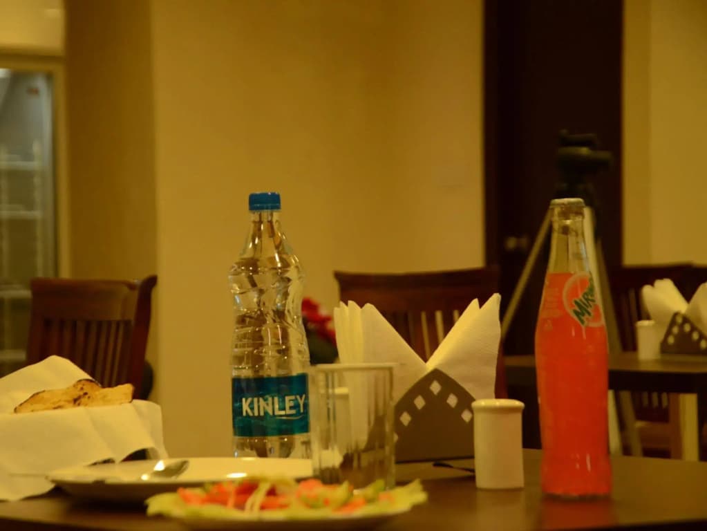 Pals Inn - photo 8