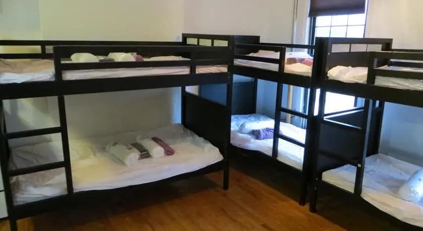 202 Hostel - photo 3