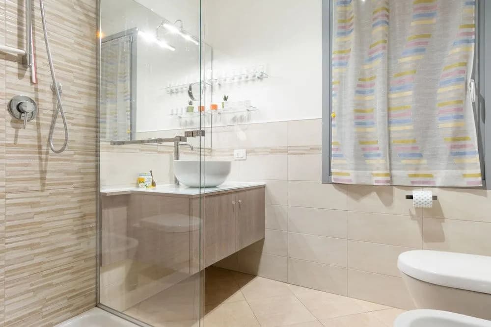 Colorful Boccaccio Apartment - photo 7