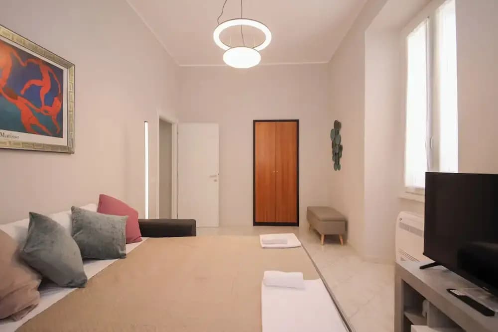 Rome Flat 42 by Ghor - photo 4
