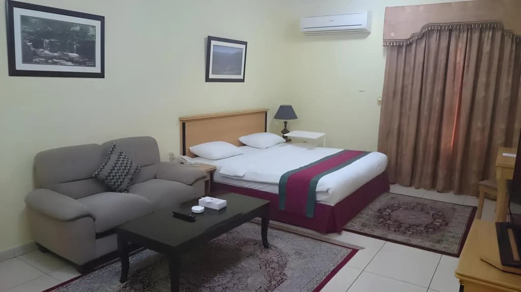 Muscat International Hotel - photo 4