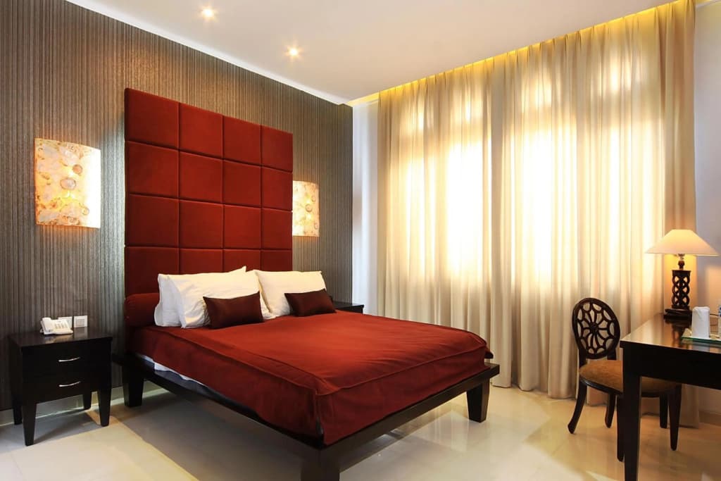 The Radiant Hotel - photo 35