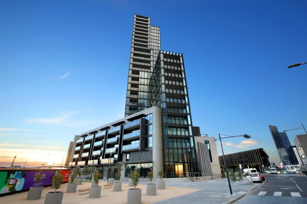 Orange Stay at Collins Wharf - photo 1
