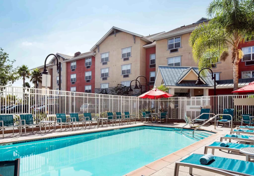 TownePlace Suites Los Angeles LAX/Manhattan Beach - photo 10