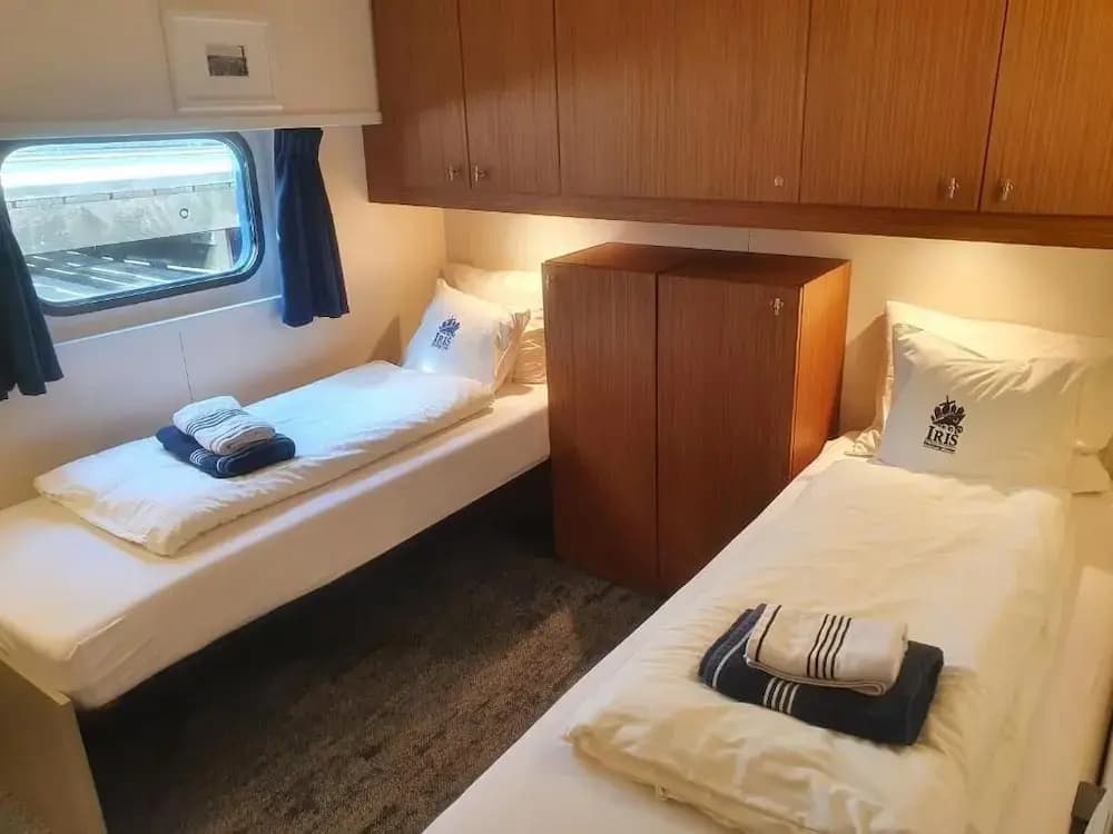 Hotelboat Iris - photo 1