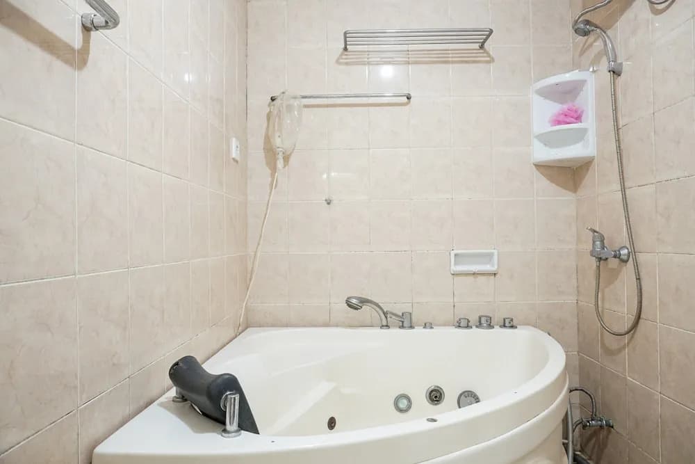 Highest Value 2BR Apartment at Cosmo Terrace - photo 6
