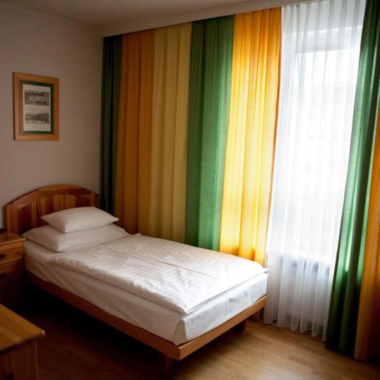 Hotel Caroline - photo 29