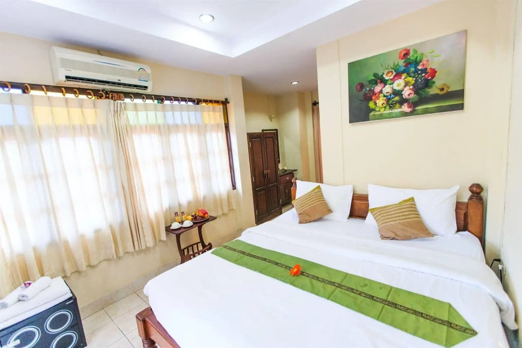Meewaya Hotel - photo 2