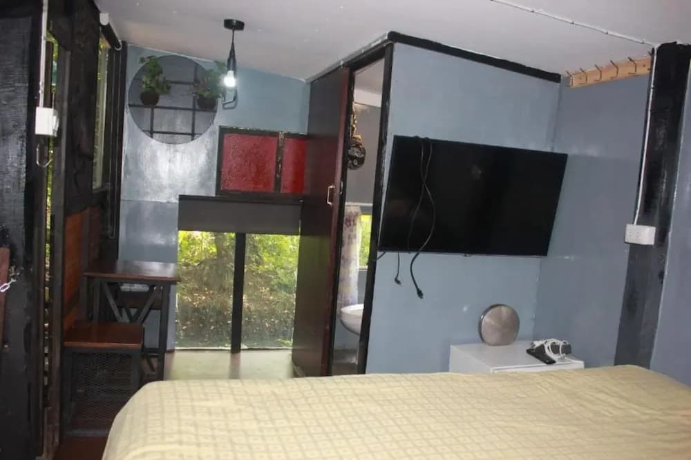 ABSTheCafe Hostel - photo 5