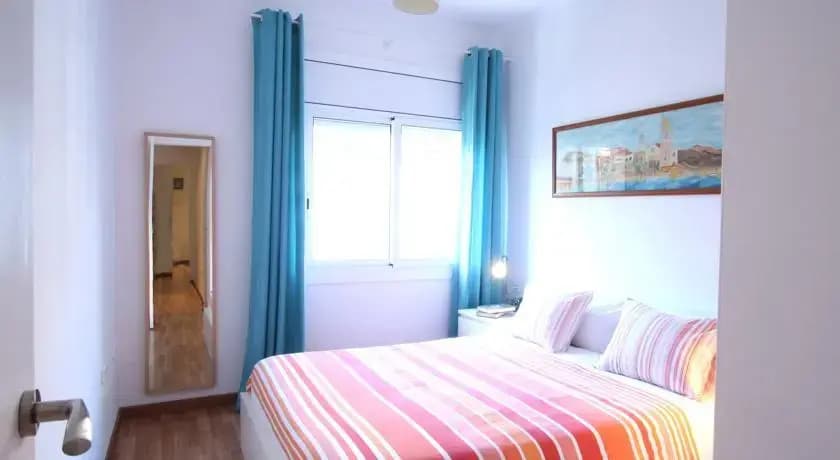 BCN Whynot Sants Apartment - photo 3