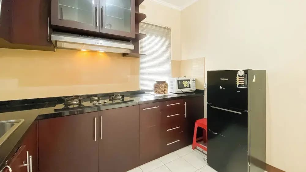 Spacious And Comfy 3Br At Puri Garden Apartment - photo 5