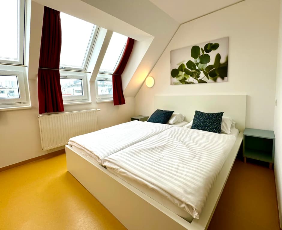 A&T Hotel & Hostel - photo 4
