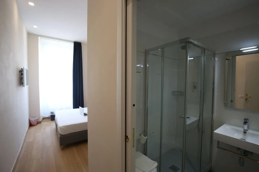Boutique Hotel Neptune Nice - photo 8