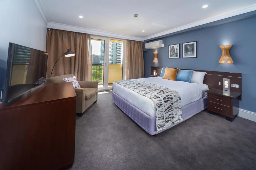 Hyde Park Inn - photo 6
