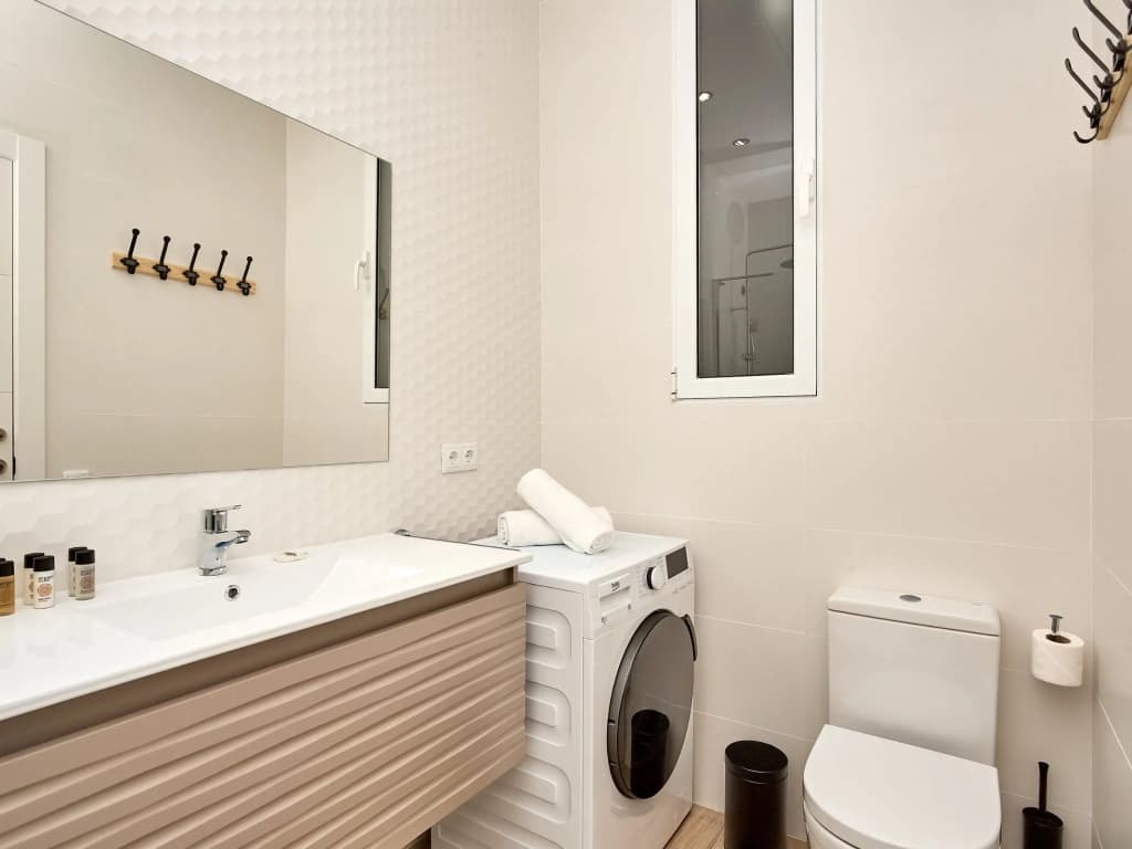 UD Apartments Barcelona - Marina Vintage Exclusive Apartment (2BR) - photo 6