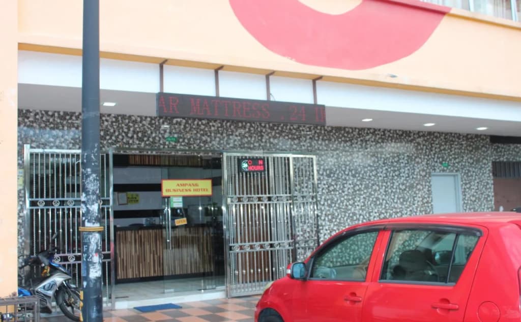 Ampang Business Hotel - photo 1