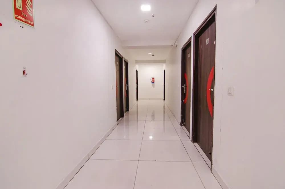Fabhotel Moro Rohini Sector 11 - photo 13