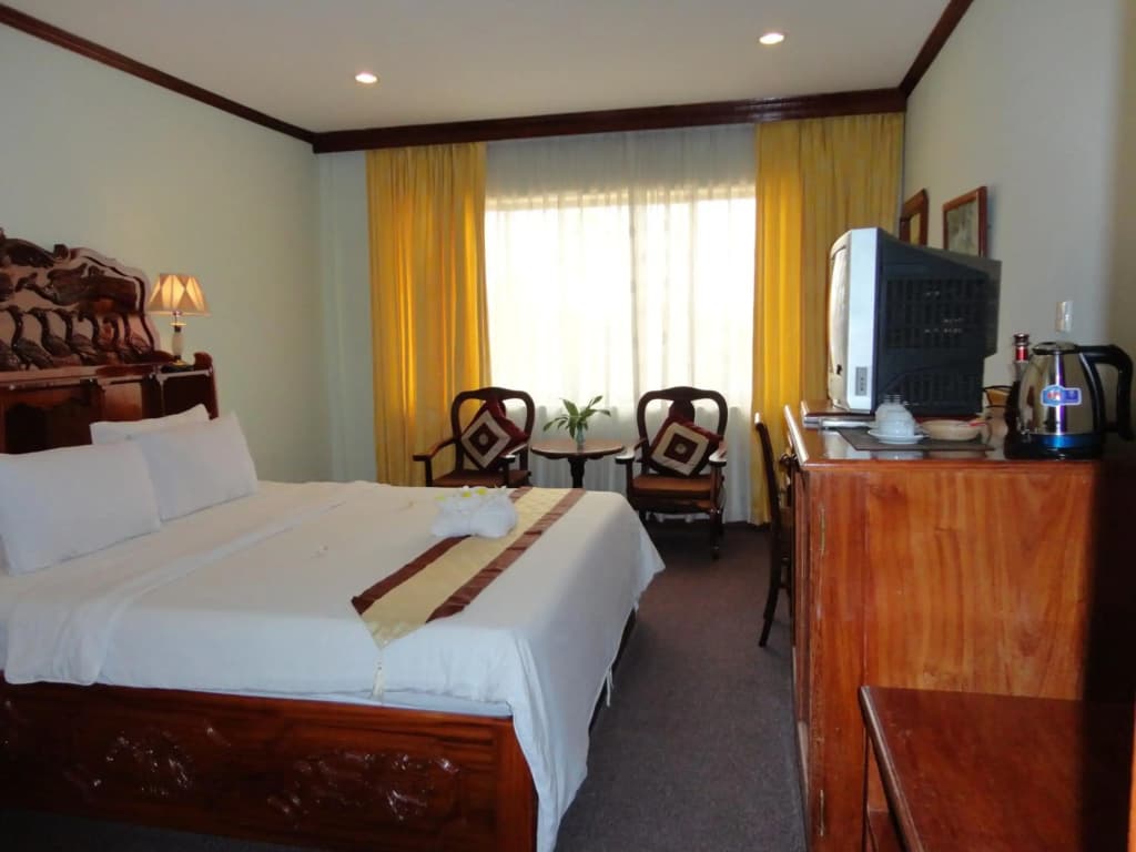 Angkor Hotel - photo 4