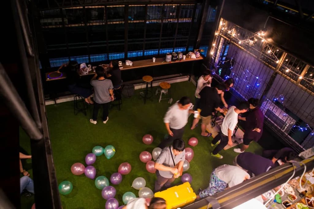 Silom Space Hostel - photo 16