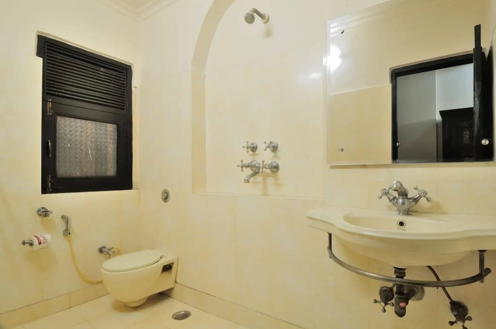Jyoti Mahal A Royal Heritage Hotel - 5 Mins from New Delhi Railway station & 2Mins From Metro - photo 8
