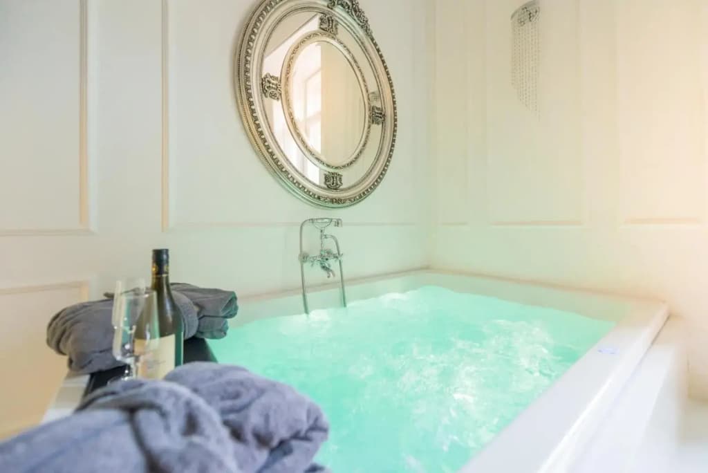 Sinagoga JACUZZI SUITE - photo 25
