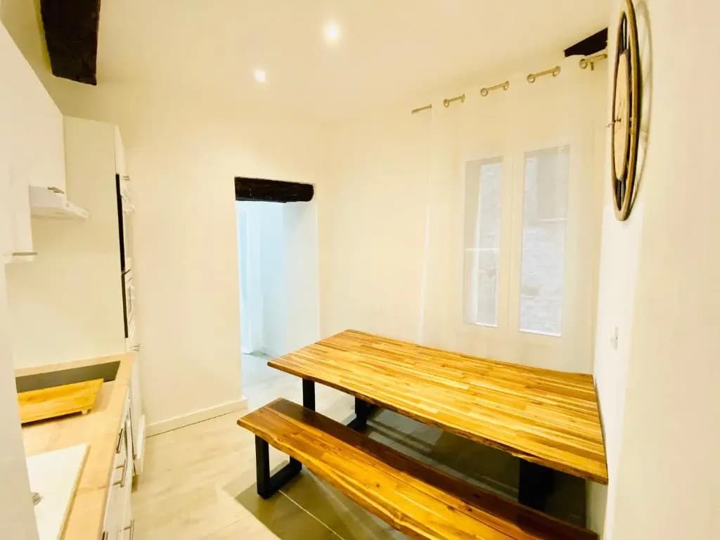 VIEUX NICE T4 - 55 m² entièrement rénové en 2021 - photo 14