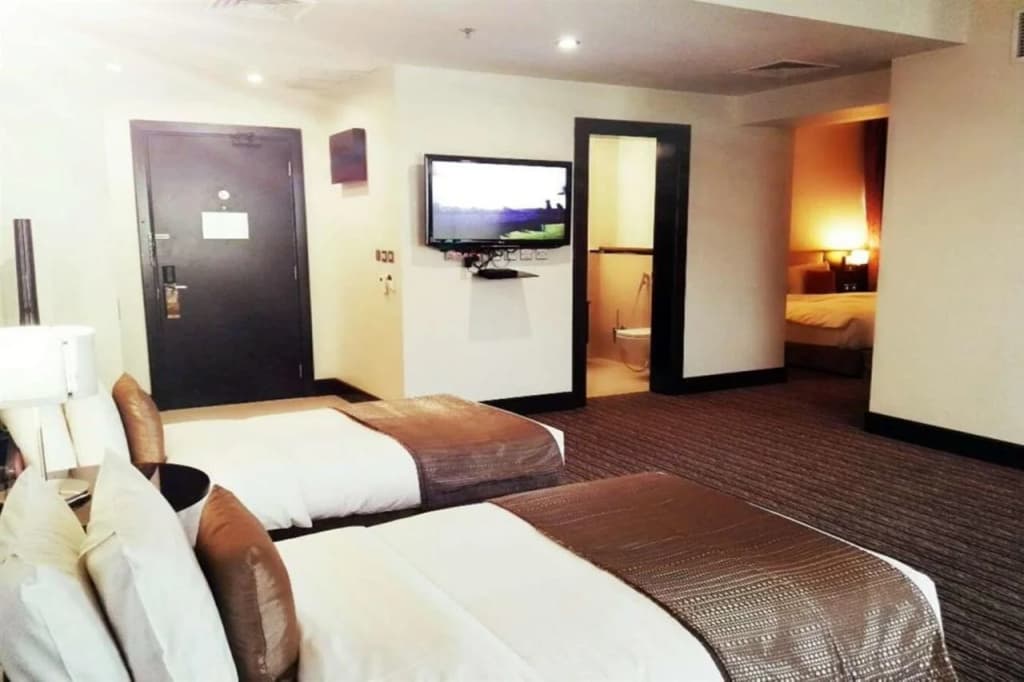 Safir Hotel Doha - photo 7