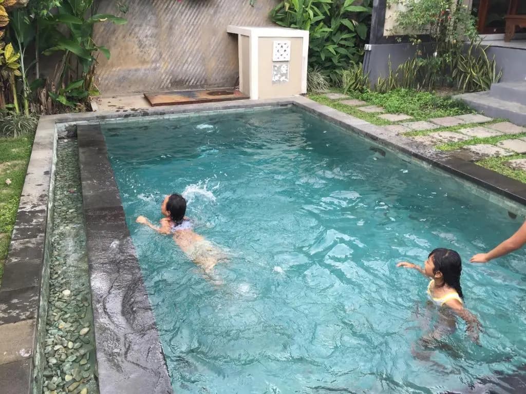Ratna Villa - photo 10