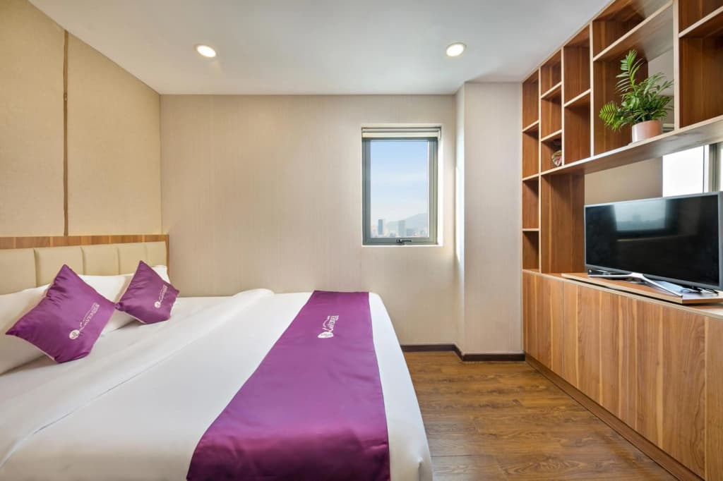 Lavender Riverside Hotel - photo 3