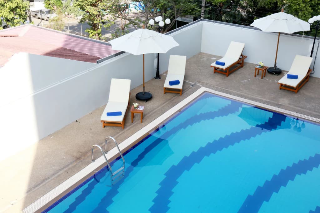 Louis' Tavern Hotel Don Muang - photo 16