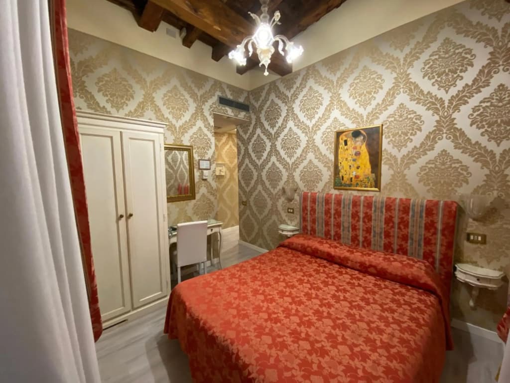 Hotel Bridge - photo 6