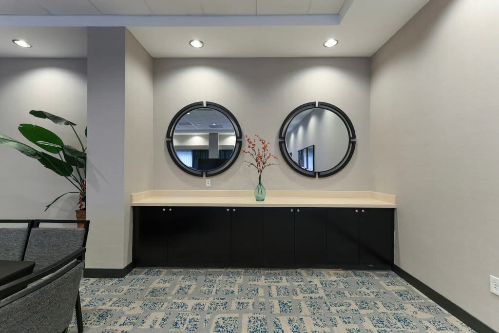 Hampton Inn Miami-Coconut Grove/Coral Gables - photo 18